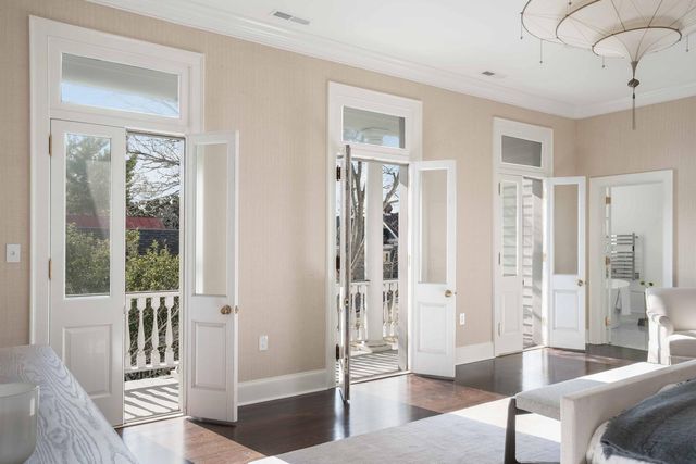 21 New Street, Charleston, SC 29401