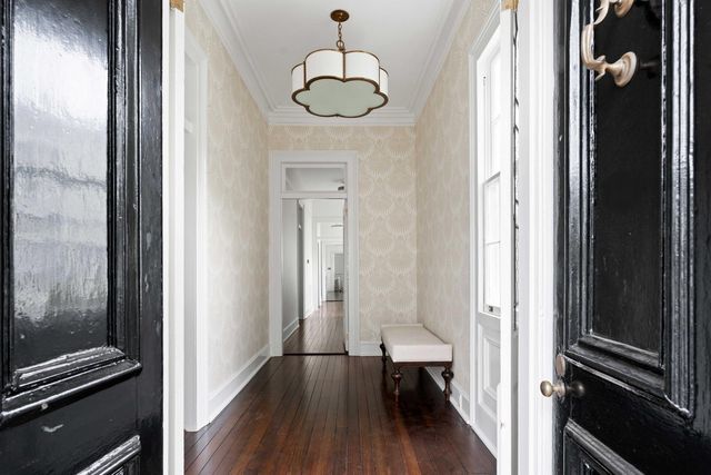 21 New Street, Charleston, SC 29401