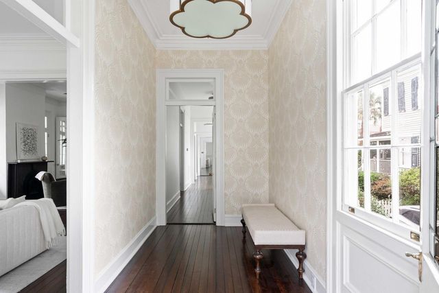 21 New Street, Charleston, SC 29401