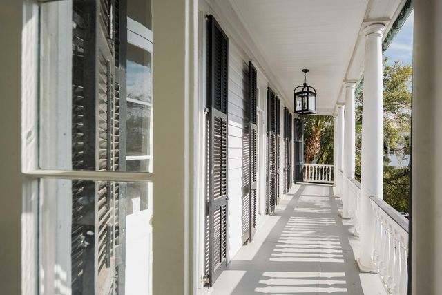 21 New Street, Charleston, SC 29401