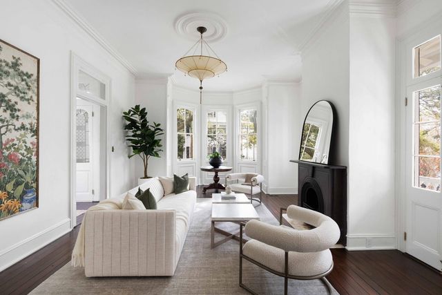 21 New Street, Charleston, SC 29401