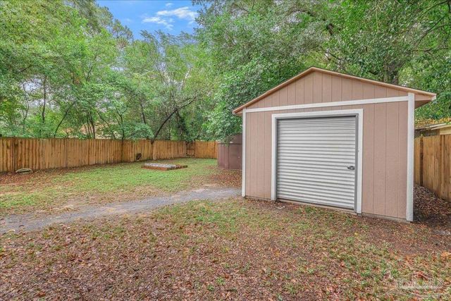 821 W Hernandez St, Pensacola, FL 32501