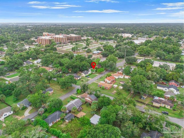 821 W Hernandez St, Pensacola, FL 32501