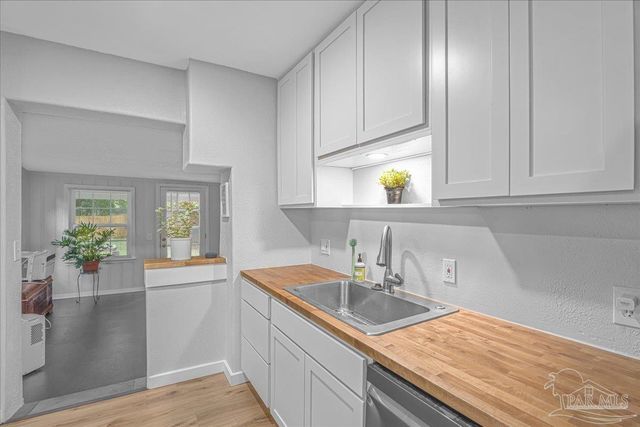 821 W Hernandez St, Pensacola, FL 32501