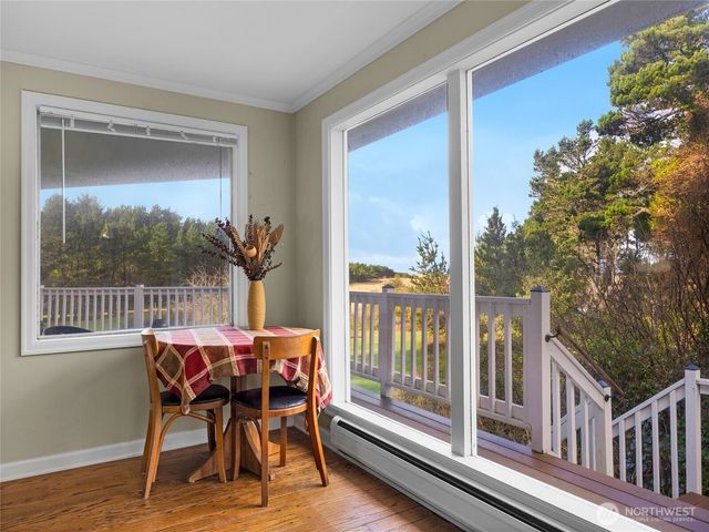 21909 Pacific Way, Ocean Park, WA 98640