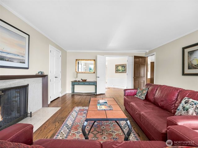 21909 Pacific Way, Ocean Park, WA 98640