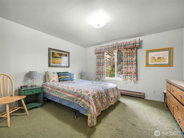 21909 Pacific Way, Ocean Park, WA 98640