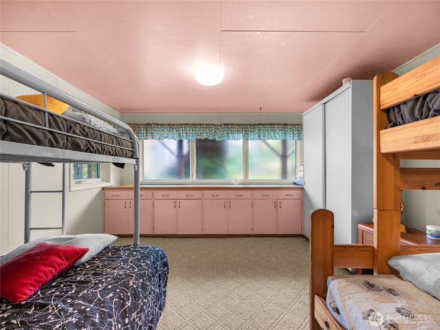 21909 Pacific Way, Ocean Park, WA 98640