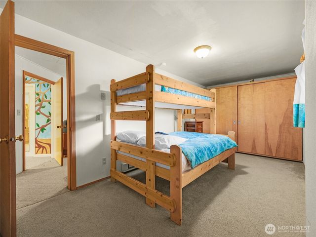 21909 Pacific Way, Ocean Park, WA 98640