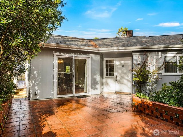 21909 Pacific Way, Ocean Park, WA 98640