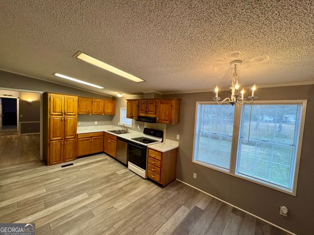 176 Springdale Road, Jackson, GA 30233