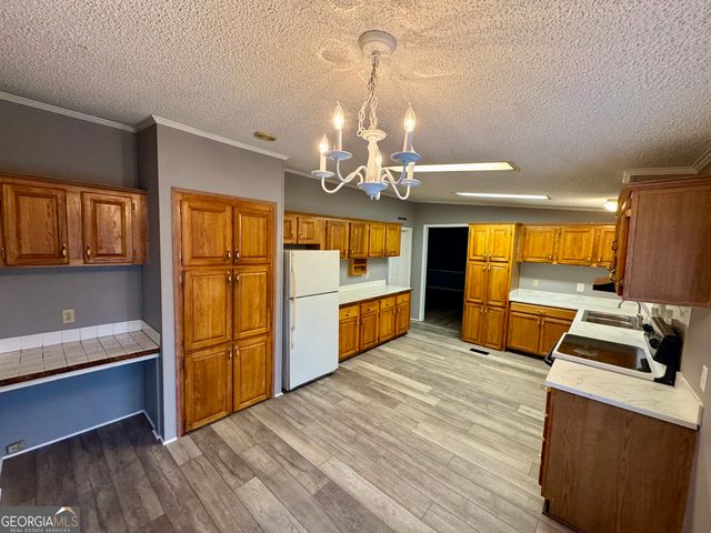 176 Springdale Road, Jackson, GA 30233