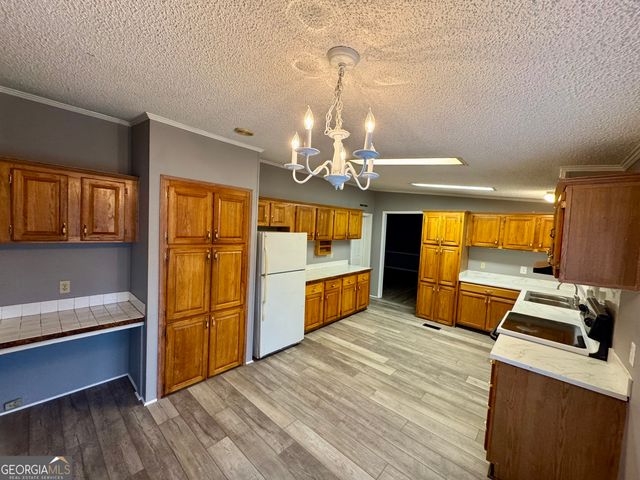 176 Springdale Road, Jackson, GA 30233