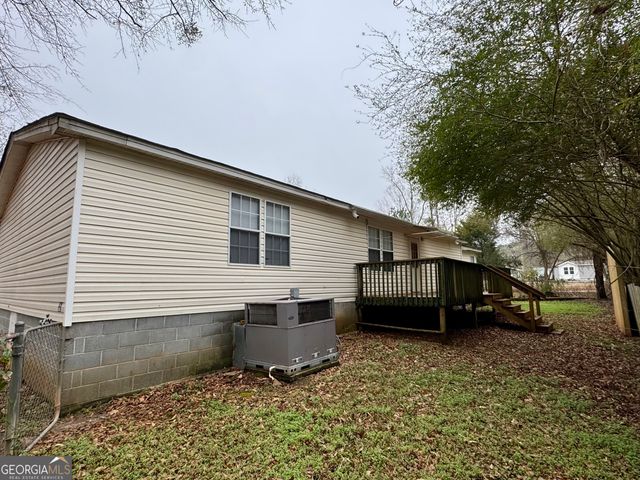 176 Springdale Road, Jackson, GA 30233