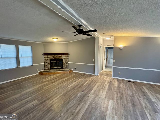 176 Springdale Road, Jackson, GA 30233