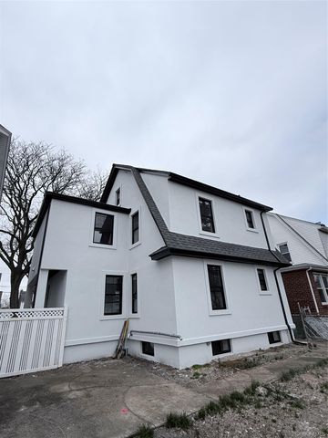 4539 171st Place, Flushing, NY 11358