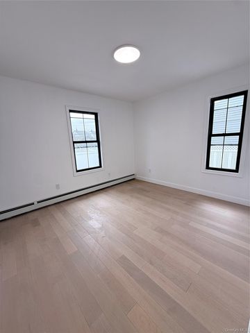 4539 171st Place, Flushing, NY 11358