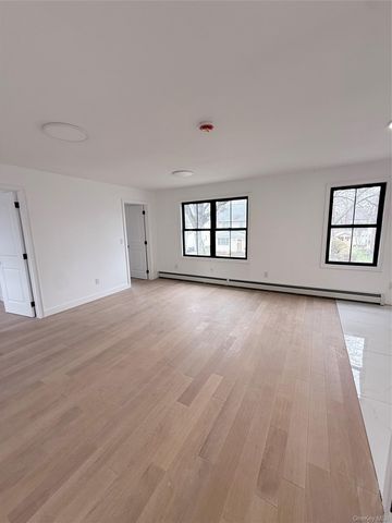 4539 171st Place, Flushing, NY 11358