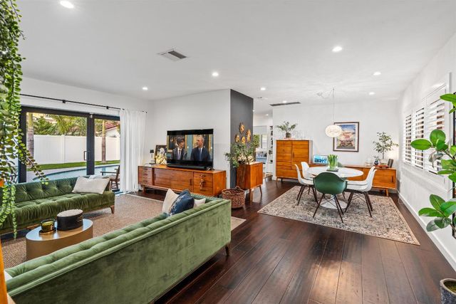 833 NW 6th Terrace, Boca Raton, FL 33486