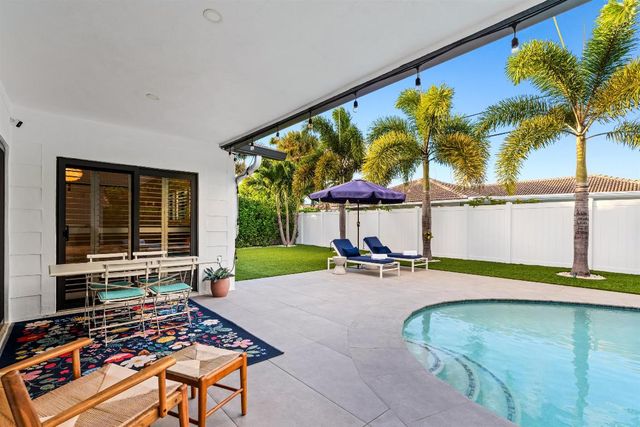 833 NW 6th Terrace, Boca Raton, FL 33486