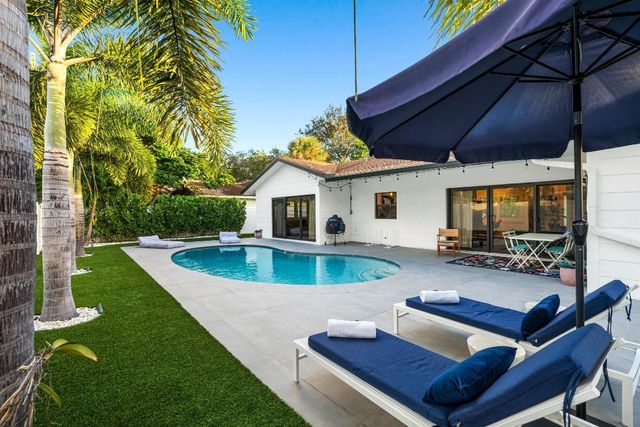 833 NW 6th Terrace, Boca Raton, FL 33486