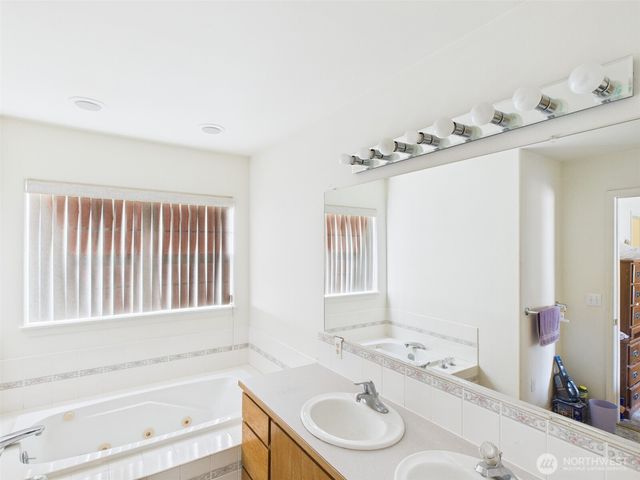 416 5th Avenue, Oroville, WA 98844