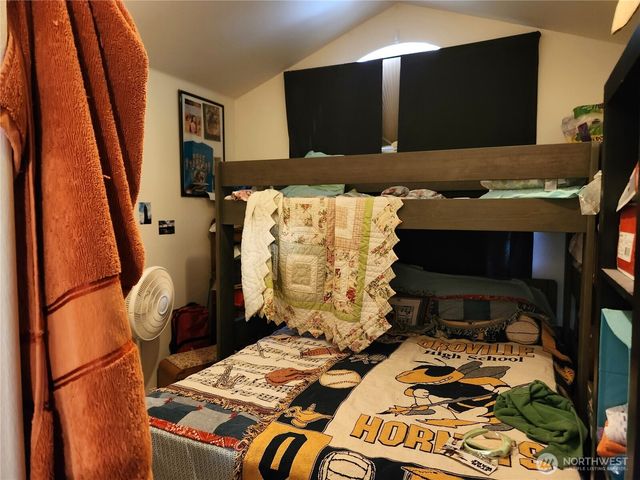 416 5th Avenue, Oroville, WA 98844