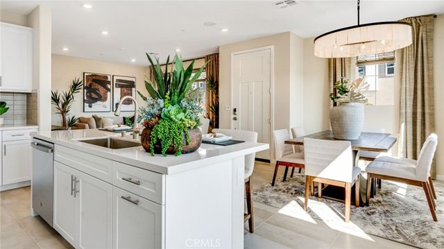 2817 E Amberley Privado, Ontario, CA 91762