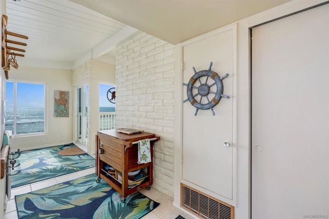 1630 Seacoast Dr, Imperial Beach, CA 91932