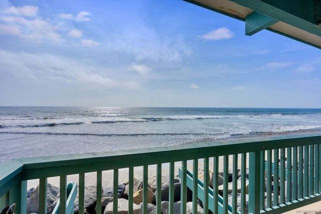 1630 Seacoast Dr, Imperial Beach, CA 91932