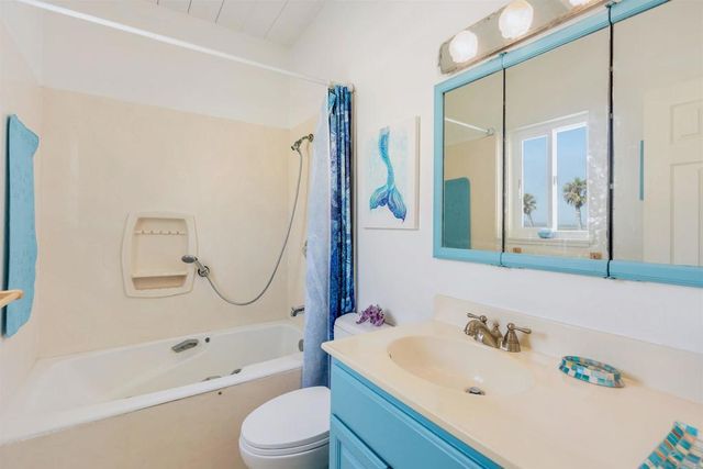 1630 Seacoast Dr, Imperial Beach, CA 91932