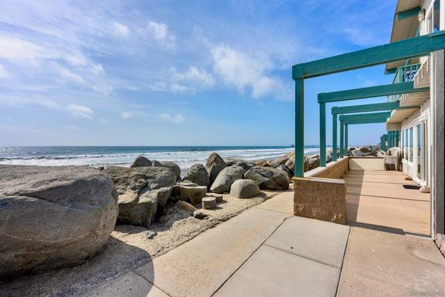 1630 Seacoast Dr, Imperial Beach, CA 91932