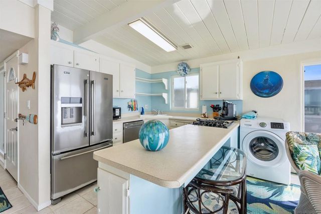 1630 Seacoast Dr, Imperial Beach, CA 91932