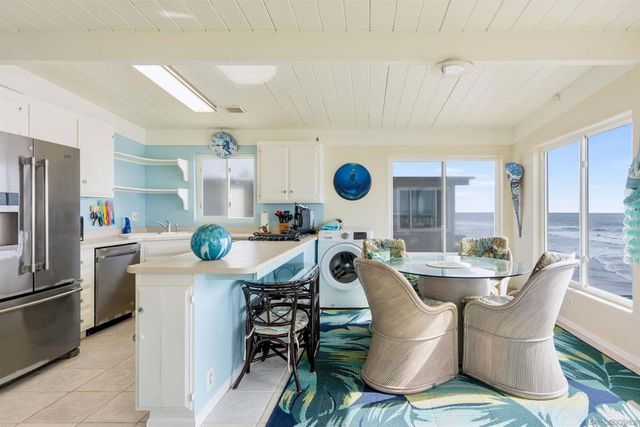 1630 Seacoast Dr, Imperial Beach, CA 91932