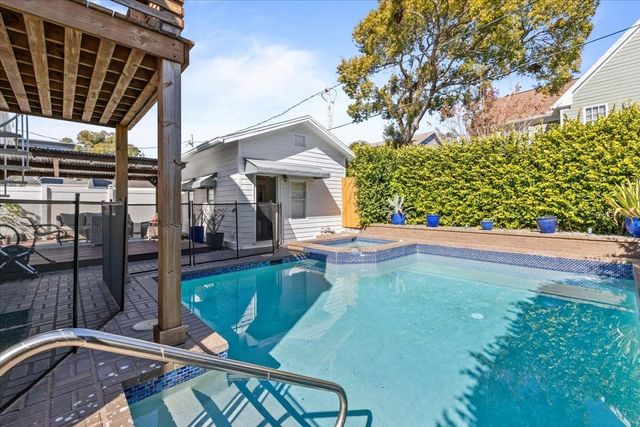 2903 W BAY COURT AVENUE, Tampa, FL 33611