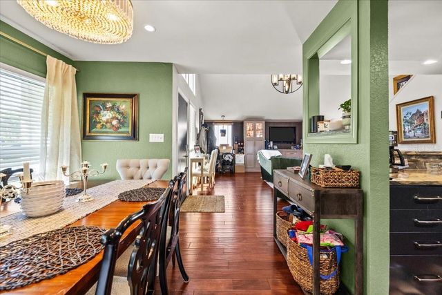 2903 W BAY COURT AVENUE, Tampa, FL 33611