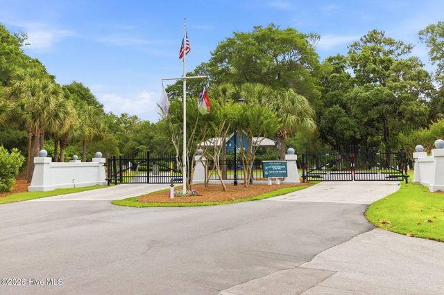 1820 Harbour Edge Lane SW, Supply, NC 28462
