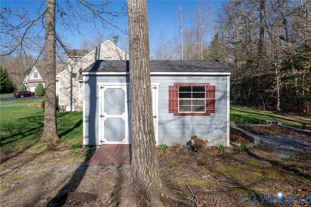 2013 Maginoak Ct, Chesterfield, VA 23236