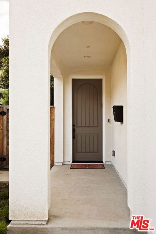 1426 S Sierra Bonita Avenue, Los Angeles, CA 90019 — photo 2