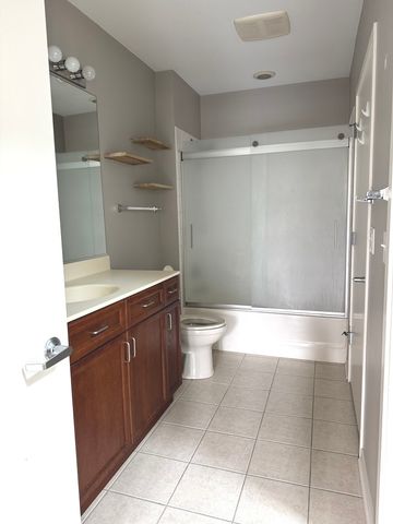 7753 Van Buren Street 305, Forest Park, IL 60130