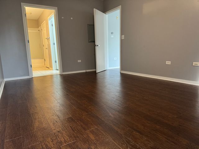 7753 Van Buren Street 305, Forest Park, IL 60130