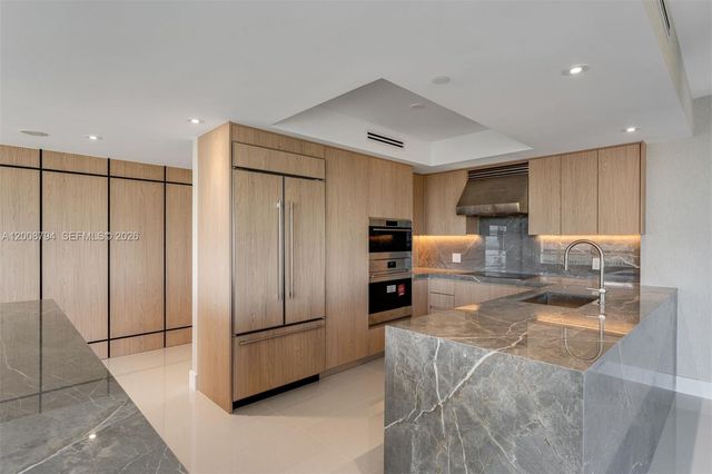 3350 SW 27th Ave 1406, Miami, FL 33133