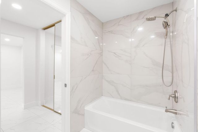 6702 N Pine Island Road 6702, Tamarac, FL 33321