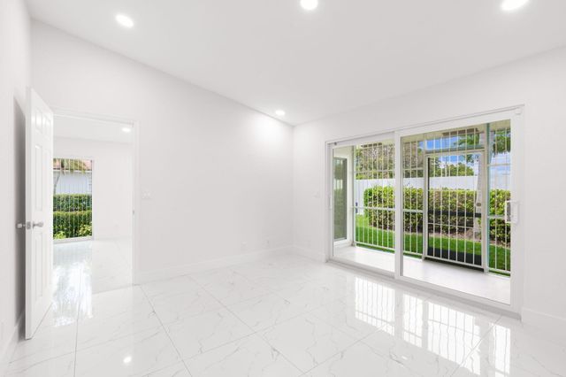 6702 N Pine Island Road 6702, Tamarac, FL 33321