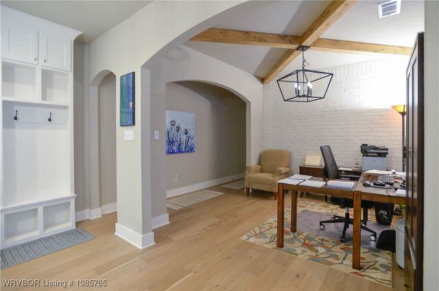 8115 Donnington Court, Fort Smith, AR 72916