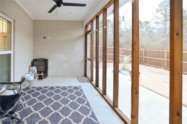 8115 Donnington Court, Fort Smith, AR 72916