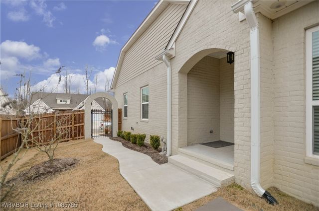 8115 Donnington Court, Fort Smith, AR 72916