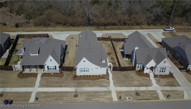 8115 Donnington Court, Fort Smith, AR 72916