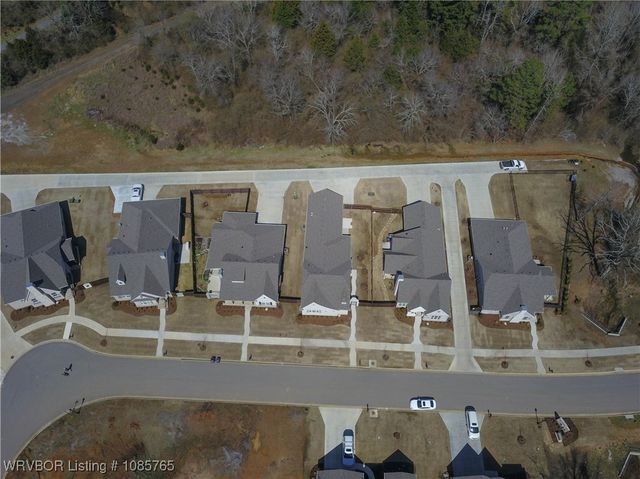 8115 Donnington Court, Fort Smith, AR 72916