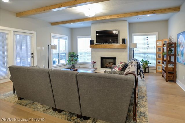 8115 Donnington Court, Fort Smith, AR 72916